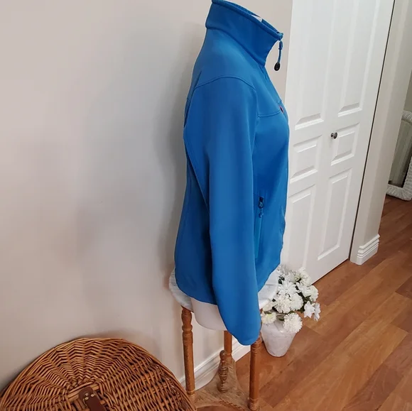 Arc'teryx Women's Vintage Blue Ski Jacket - Picture 8 of 16